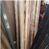 Image 3 : APPROXIMATELY 300 LINEAL FEET OF PICTURE FRAME