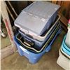 Image 1 : LOT OF TOTES