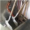 Image 2 : BUNDLE OF SHOVELS AND 2 BOW SAWS