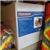 Image 1 : NEW WESTWARD 500 WATT TASK LIGHT POWER STATION