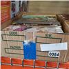 Image 1 : BOX OF COLLECTIBLE COMICS