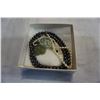 Image 1 : PEARLS AND 2 STONE BUDDAHS