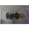 Image 2 : 2 VINTAGE AUTOMATIC WATCHES AND GOLD TONE RING W/ BLACK STONE