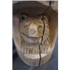 Image 2 : CARVED LOG BEAR