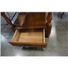 Image 3 : KROEHLER MAPLE END TABLE