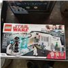 Image 1 : NEW LEGO STARWARS 75203 HOTH MEDICAL CHAMBER SET