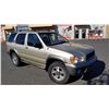 Image 4 : 2001 NISSAN PATHFINDER, 4 DOOR STATION WAGON HATCHBACK, AUTOMATIC, 268890KM WITH 3 KEYS AND 3 FOBS, 