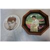 Image 1 : 2 ELVIS PLATES