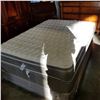 Image 1 : SERENADE DOUBLE SIZE ORGANIC COTTON MATTRESS AND BOX SPRING