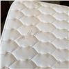 Image 2 : SERENADE DOUBLE SIZE ORGANIC COTTON MATTRESS AND BOX SPRING