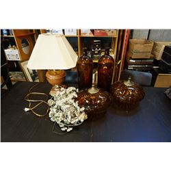 LOT OF VINTAGE AMBER GLASS LAMP SHADES, 2 VASES, AND LAMP