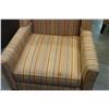 Image 2 : STRIPED STYLUS ACCENT CHAIR
