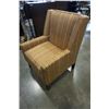 Image 2 : STRIPED STYLUS ACCENT CHAIR