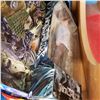 Image 2 : NAVIADRATP SET, HALO SET W/ MATRIX AND LOST IN SPACE FIGURES