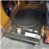 Image 1 : AKAI DIRECT DRIVE FULLY AUTOMATIC TURNTABLE AP-207