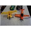 Image 2 : VINTAGE FISHER PRICE PLANES FROM 1974 AND 1976 AND FIGURES