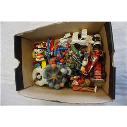 BOX OF MOSTLY VINTAGE TOYS, HOTWHEELS, FISHER PRICE, STARWARS, ETC