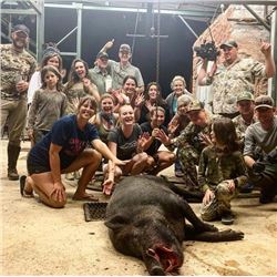 She Hunts Skills Camp for Women Plus Trophy Scimitar