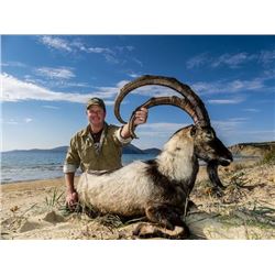 8-days/ 11 nights, Greece Kri Kri Ibex and European Mouflon for Two Hunters and Two Observers with s