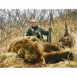 15-day Alaska Brown Bear, Mountain Goat, Black Bear and Wolf Hunt for One Hunter