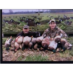 1 Day Goose and Duck Hunt for up to 4 Hunters