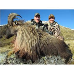 SOUTH PACIFIC SAFARIS - NEW ZEALAND | Tahr and Chamois hunt for two hunters