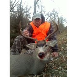 Four Day Nebraska Muzzleloader Mule Deer or Whitetail Deer Hunt for One Hunter