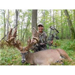 139 Inch Whitetail Deer Hunt at Autumn Antlers