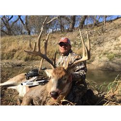 *Kansas – 4 Day Rifle or 5 Day Archery Whitetail Deer Hunt for One Hunter