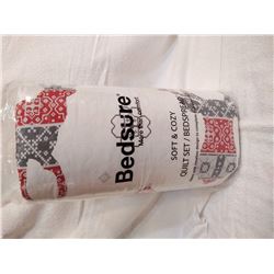 King Size Reindeer Pattern Quilt