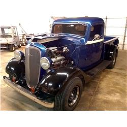 1936 CHEVY PICK UP / SHOW CONDITION!