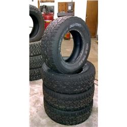 Set of 4 Wild Trac LTR Max 265/70r17