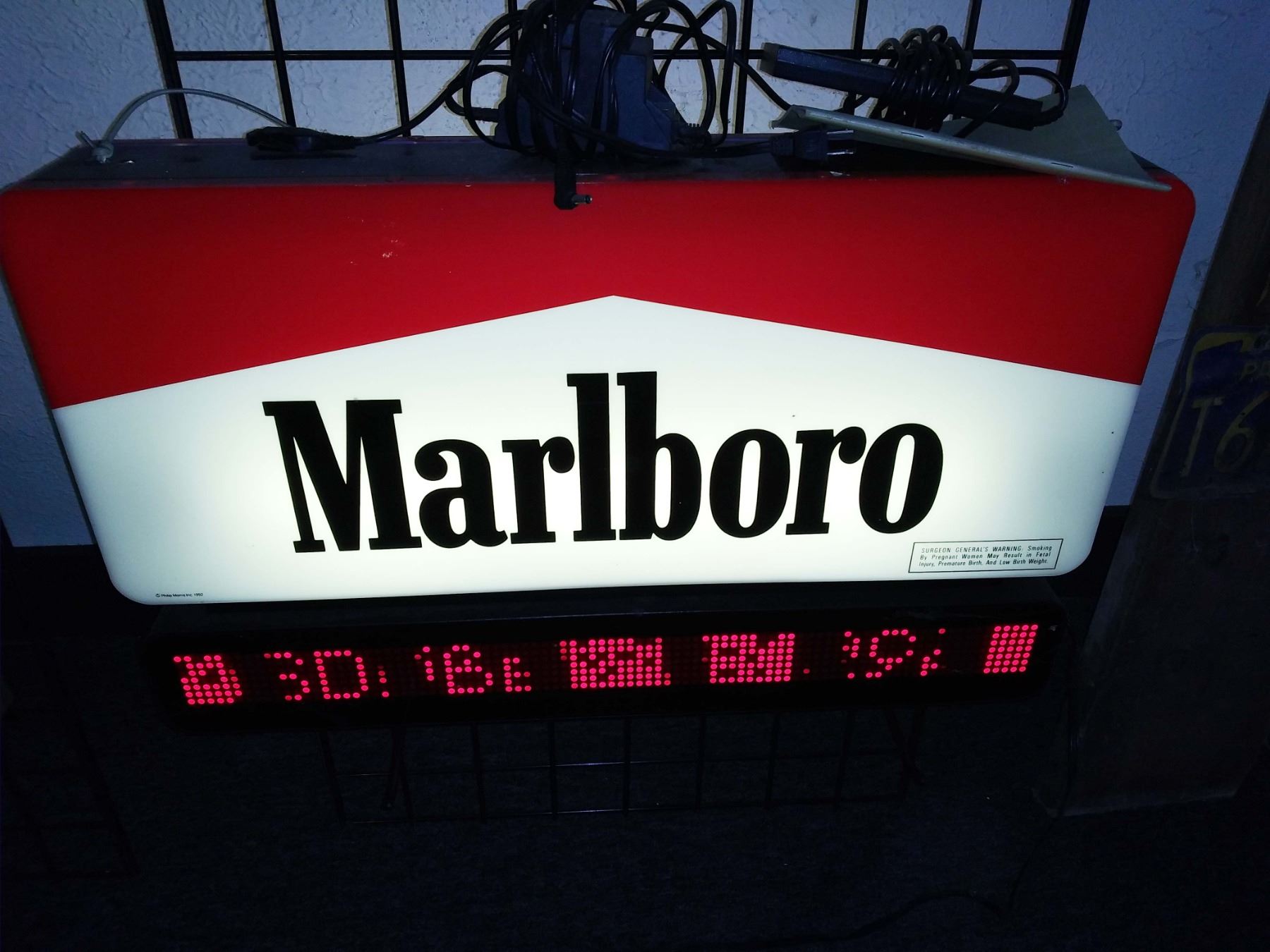 Marlboro Electric Light Up Sign, Works