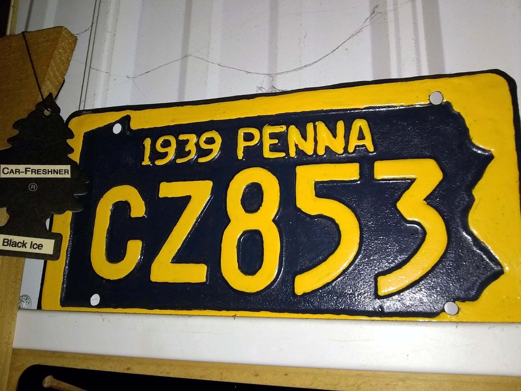 Matching Pair of Vintage 1939 Pennsylvania License Plates
