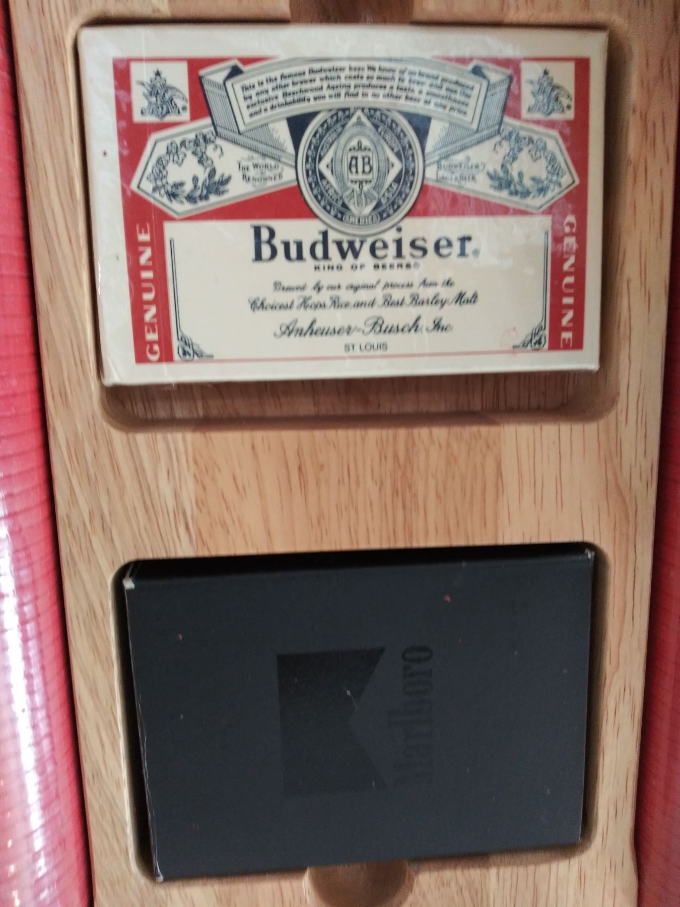 Vintage Budweiser/Marlboro Poker Set in Wooden Case
