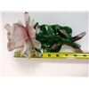 Image 4 : LARGE VINTAGE CAPODIMONTE FLOWER ON BASE