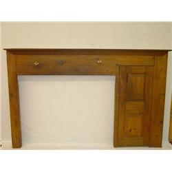  EARLY 19TH CENT. NEW ENGLAND PINE MANTLE & HEART