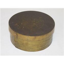  6 3/4 ROUND PANTRY BOX W/ COPPER NAILS & TRACES 