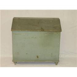  19TH CENT. DOVETAILED PINE STORAGE CHEST W/ SLAN