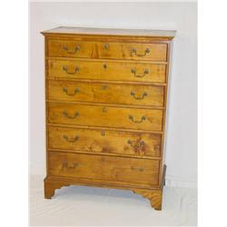  CHIPPENDALE MAPLE GRADUATED 6 DRAWER TALL CHEST 