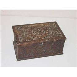  CONTINENTAL OAK FRIESAN CARVED DRESSER BOX - WEA