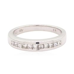 0.4 ctw Diamond Ring - 14KT White Gold