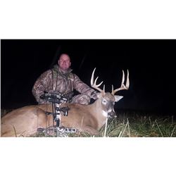 Missouri Trophy Whitetail Hunt - $4,450 / Exhibitor