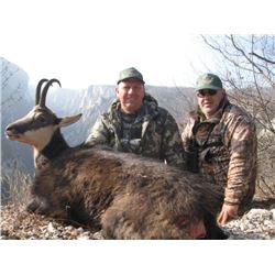 Chamois in Serbia for 2 Hunters or 1 Hunter and 1 Observer - $6,600 / Exhibitor