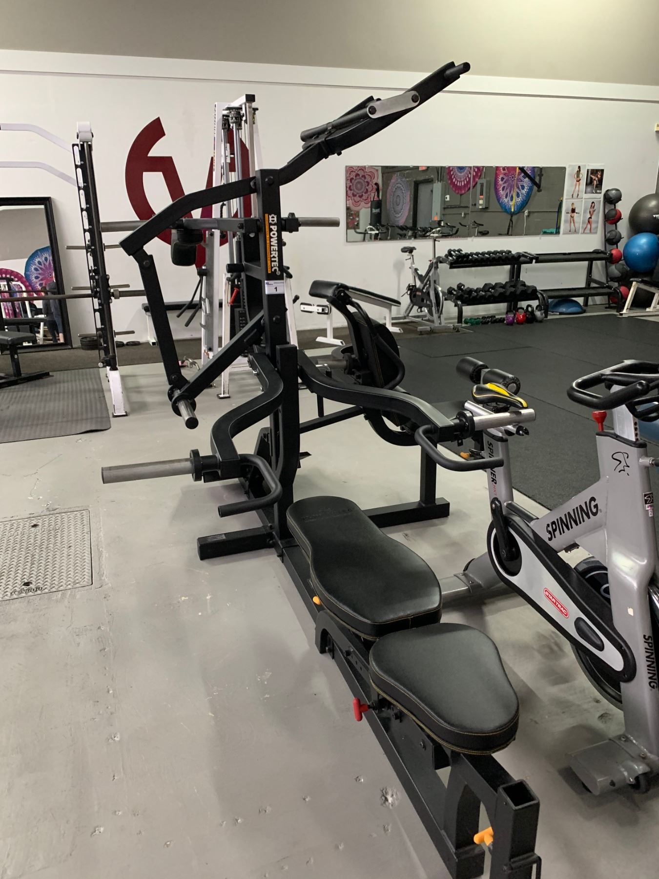 BLACK POWERTEC MULTI PURPOSE 3 STATION FREE WEIGHT STATION