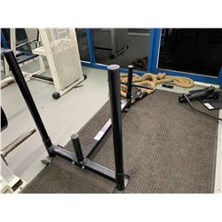 BLACK FREE WEIGHT SLED WITH BATTLE ROPE