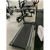 Image 1 : HEALTHRIDER R65 COMMERCIAL TREADMILL