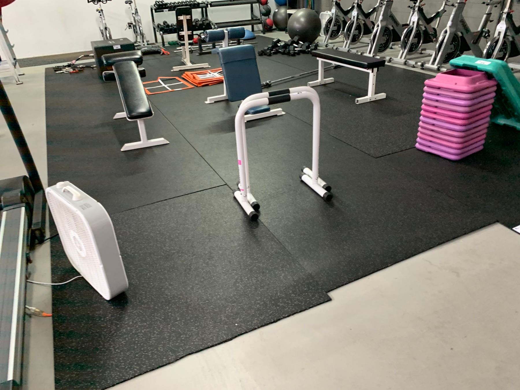 Approx 500 Sq Ft Black Grey Crossfit Gym Floor Mats