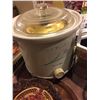Image 8 : Assortment Of Kitchen Items A
