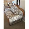 Image 8 : Love Seat C